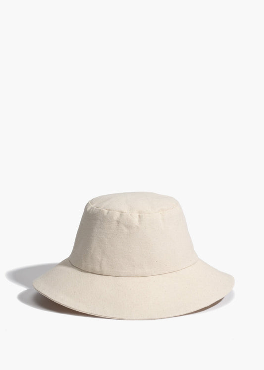 Canvas hat in natural